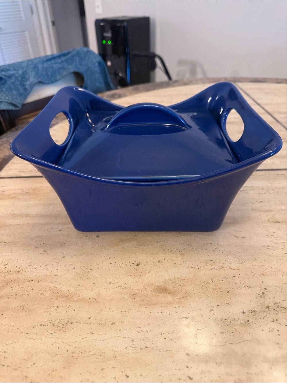 Rachael Ray Deep Blue Covered Baker with Handles 2.5 Qt